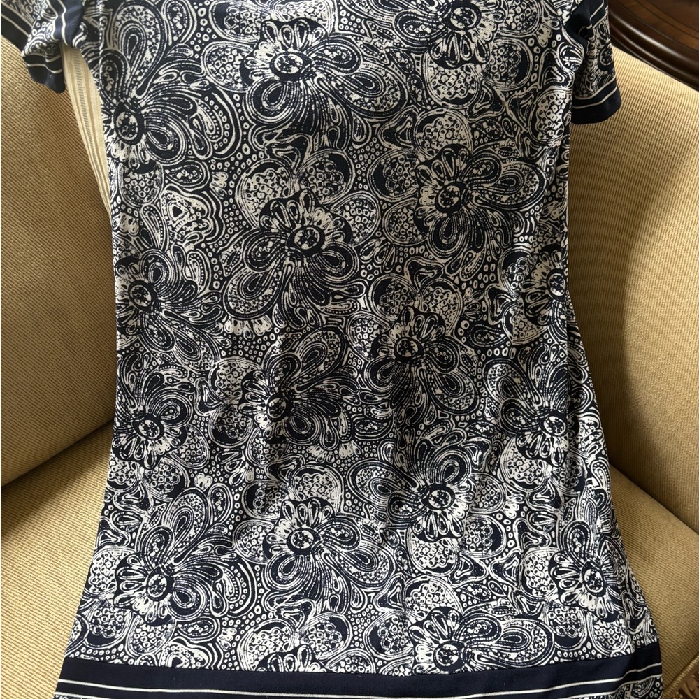 MICHAEL Michael Kors Black and White Floral Tee